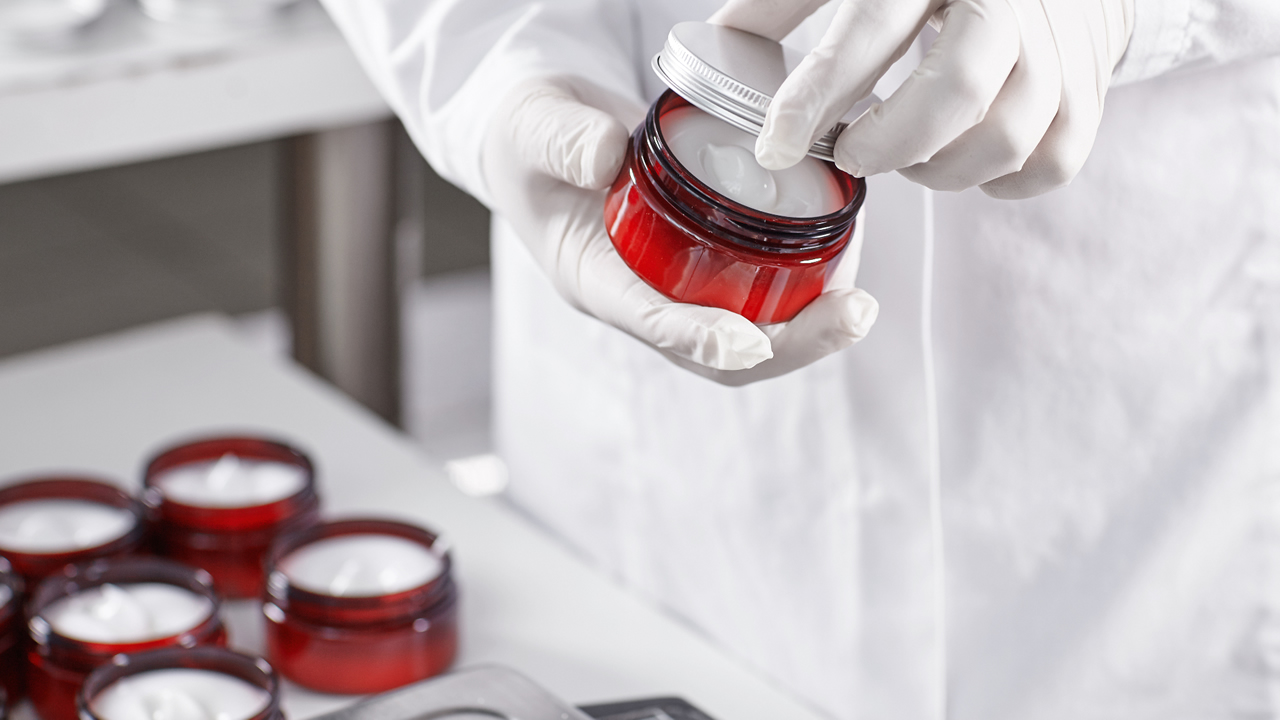 Fason Kozmetik Üretim Sürecinde Elya Kozmetik’in Kullandığı Yenilikler